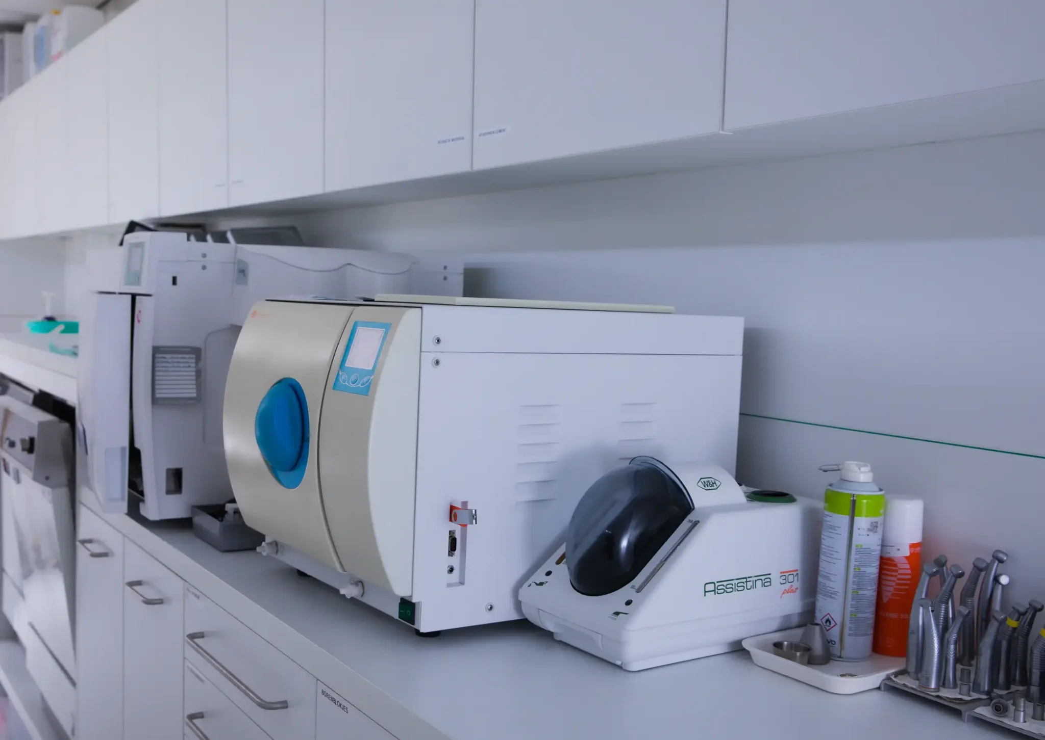 Sterilisatieapparatuur in de praktijk voor veilige behandelingen
